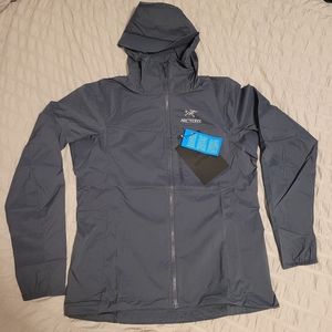 Arcteryx NWT Squamish hooded coat womens s